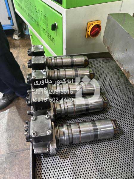 قطعات و تعمیر انژکتور بنز اکسور
